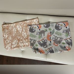 Thirty One Zipper Pouches